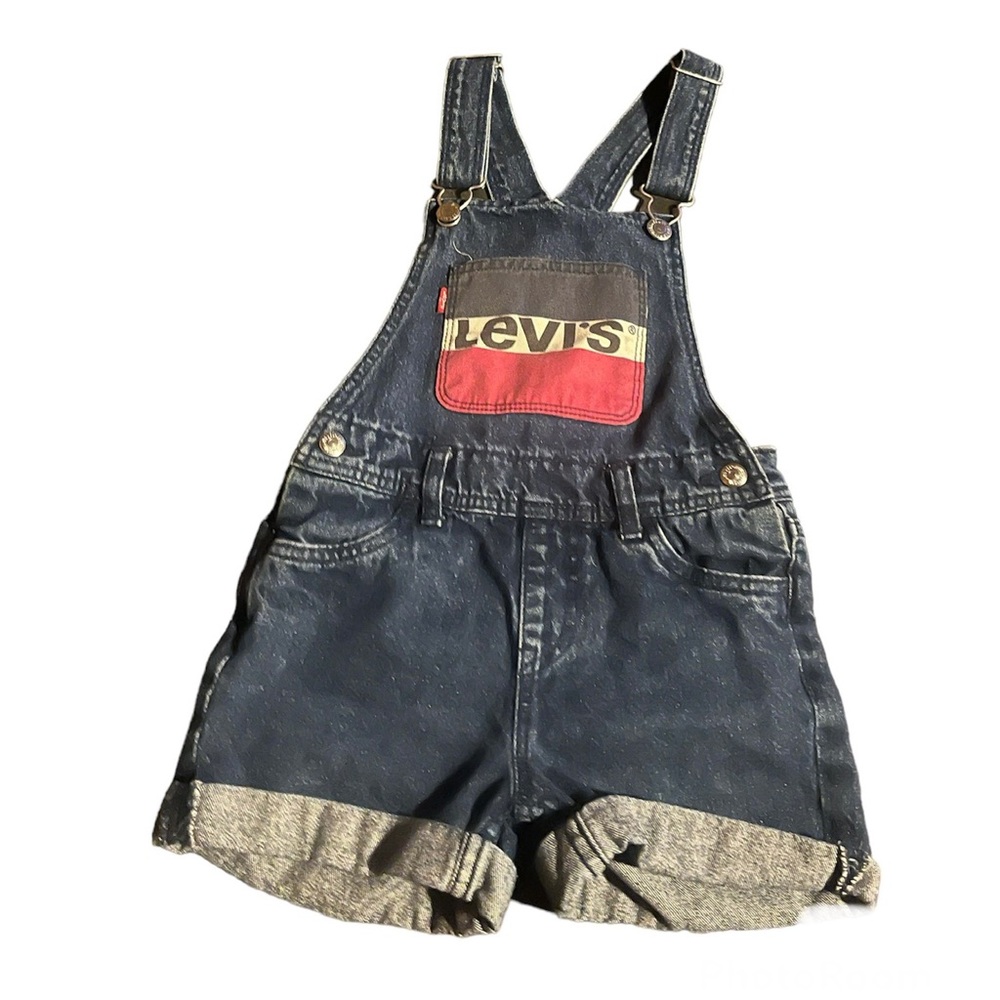 Girls Levi Short Overalls Size 5. Shortalls